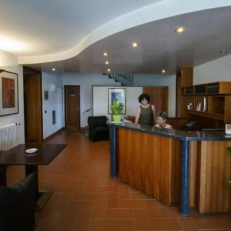 Ξενοδοχείο Resort Bellosguardo 3*